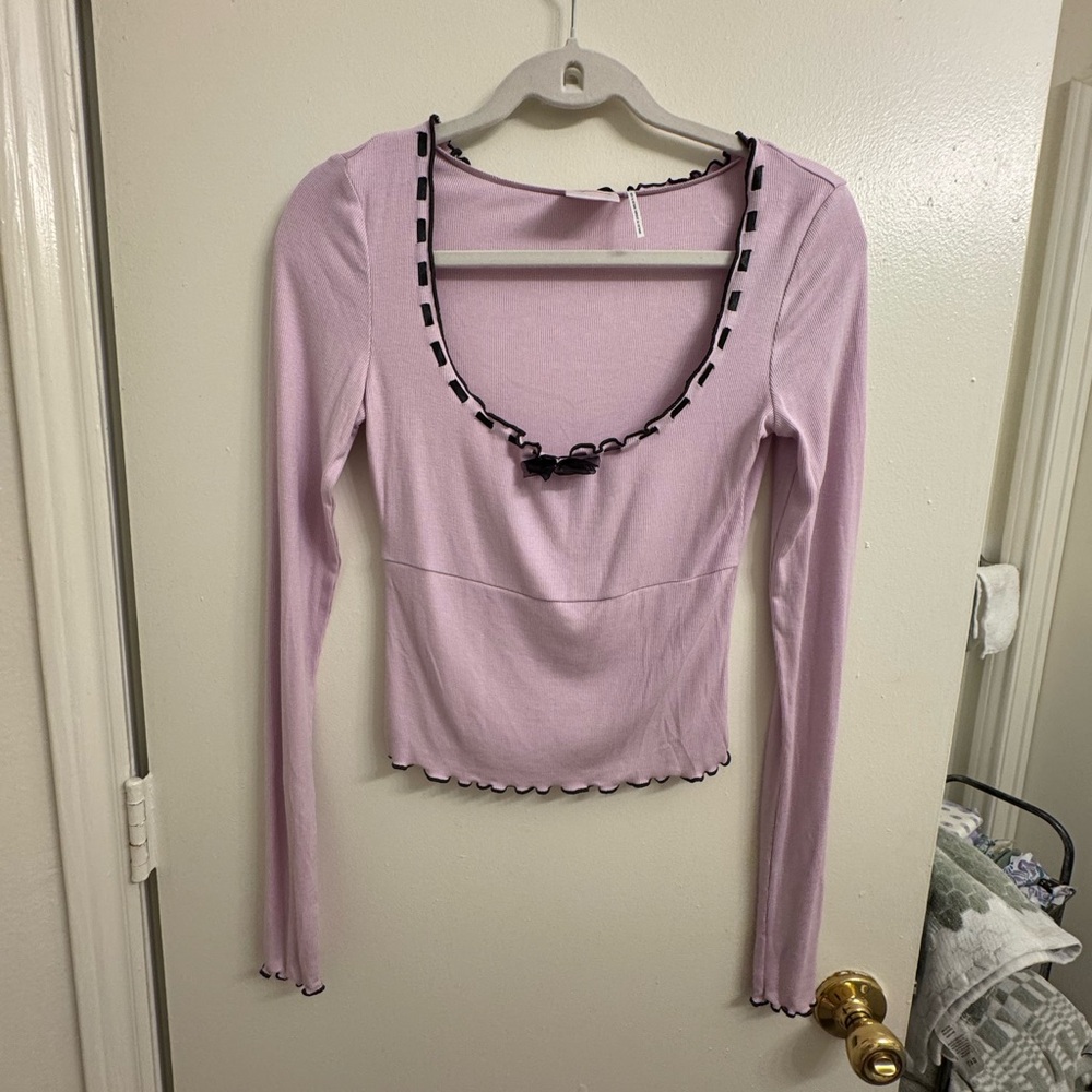 Women's Pink Long Sleeve Top with Black Trim